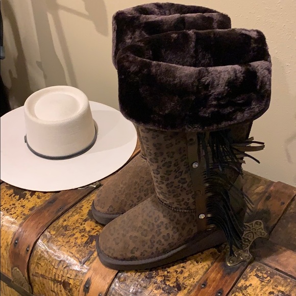 Gypsy Soule Shoes - Gypsy Soule Fringe Winter Boots Rare